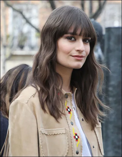 Pour les fans de Clara Luciani, quel est le titre de son premier album sorti en 2018 ?