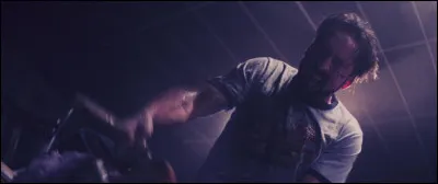 Lequel de ces films montre Nicolas Cage affronter des animatroniques possédés ?