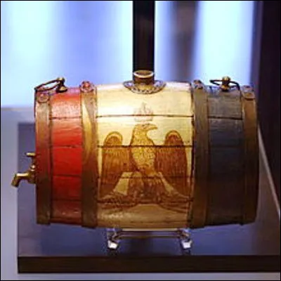 Quelle race de chien de montagne est souvent représentée dans limaginaire populaire avec un tonnelet de schnaps autour du cou ?