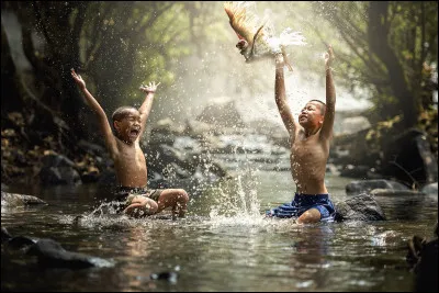 A qui doit-on le roman "L'Enfant et la Rivière" en 1945 ?