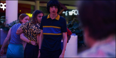 Pourquoi se sert-il d'un couteau, dans la saison 3, pour inciser la jambe d'Elfe ?