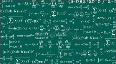 Si un cône a un rayon de 6 cm et une hauteur de 10 cm, quelle est sa surface totale ?