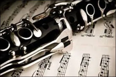 Lorsque cinq degrés séparent deux notes, de quel intervalle s'agit-il ?