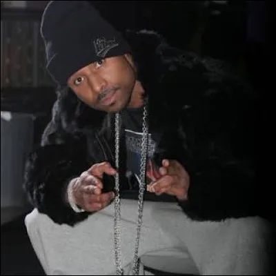 Qui est Le Roi Heenok ?