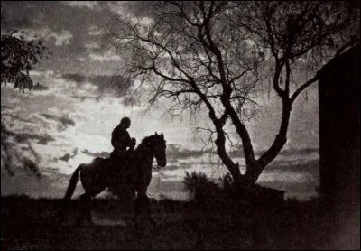 Dans la chanson provençale, les derniers vers d'une &oelig;uvre, en forme d'envoi, que le poète adresse à son protecteur ou à sa dame, est appelé...