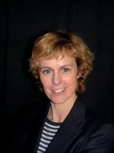 Cette actrice, surtout connue pour son rôle de la juge Nadia Linz de 1999 à 2016, dans la série de France 2, "Boulevard du Palais", c'est ...