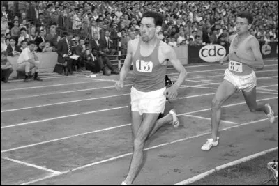 Cet athlète spécialiste de courses de demi-fond et de fond a remporté dix titres de champion de France sur 1500, 5000 et 10000 mètres entre 1955 et 1965 et a été deux fois finaliste olympique en 1960 et 1964 : c'est ...