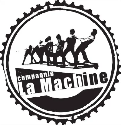 ''La Machine'' est une compagnie de théâtre de rue, créée dans quelle ville du département de la Loire-Atlantique ?