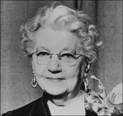 Qui a écrit ce roman : La Petite Maison dans la Prairie ?