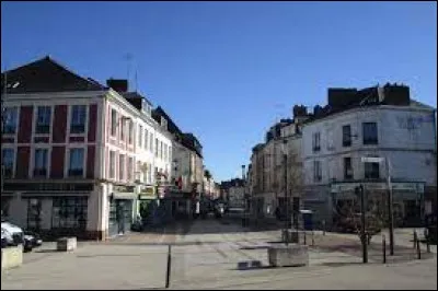 Cette petite ville de 6000 habitants de l'Est du département de Seine-Maritime, c'est Gournay en ...