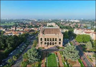 Cette ville de 38 000 habitants de l'agglomération lilloise, c'est Marcq en ...