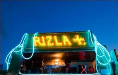 Durant l't, que fait l'industrie du tabac pour contourner la loi lui interdisant de faire de la pub ?