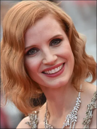 Avec qui Jessica Chastain partage-t-elle la voix fran&ccedil;aise de Laura Dern, h&eacute;ro&iuml;ne de Jussacic Park ?