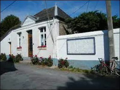 Village des Hauts-de-France, traversé par le fleuve Authie, Nempont-Saint-Firmin se situe dans le département ...