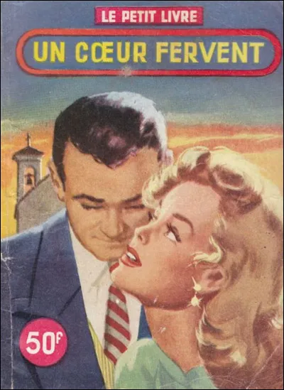 Le distillat de pétales de quelle plante figure dans une expression qui désigne péjorativement un roman naïf et sentimental ?