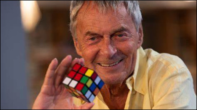 Premièrement, savez-vous quand le célèbre Rubik's Cube a été inventé et surtout, par qui ?