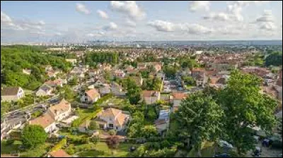 Cette ville du département du Val-d'Oise, peuplée de 26 000 habitants, située dans la banlieue Nord-Ouest de Paris, c'est Cormeilles en ...