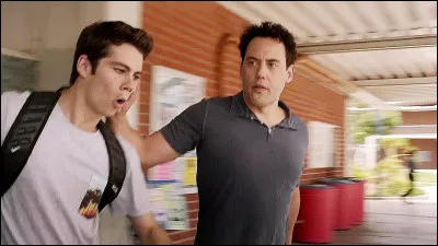 Qui a dit "A ta place Stilinski ! ! ! !" ?