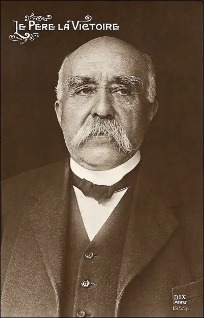 Quel homme politique était surnommé le "Père de la victoire" ?