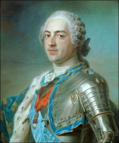Qui était Louis XV par rapport à Louis XIV ?