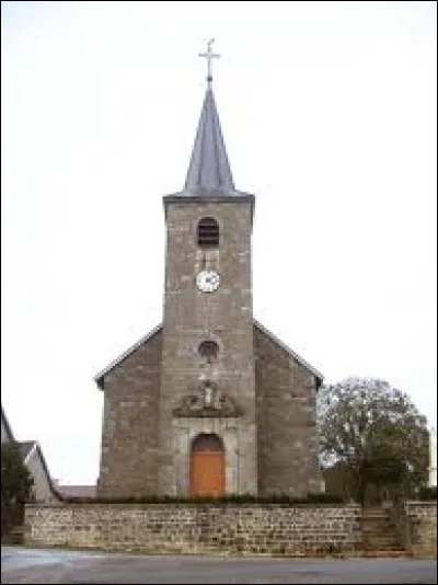 Vous avez sur cette image l'église Saint-Léger, à Soulaucourt-sur-Mouzon. Village Haut-Marnais, il se situe dans l'ex région ...