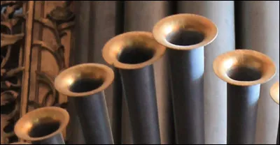 Que désigne-t-on sous le nom de "chanoine" ?