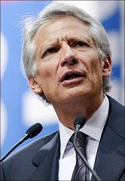 Dominique de Villepin, diplomate, homme d'État et écrivain est né en 1953 à Khémisset (Maroc).