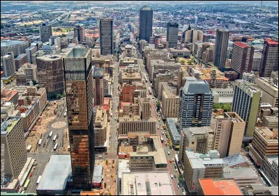 Quelle est cette ville en J, capitale la province du Gauteng, plus grande ville d'Afrique du Sud ?