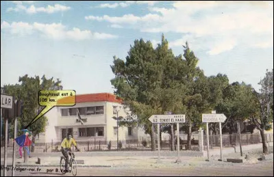 Quelle est cette ville en V d'Algérie qui porte le nom d'un célèbre poète, dramaturge et prosateur français ?