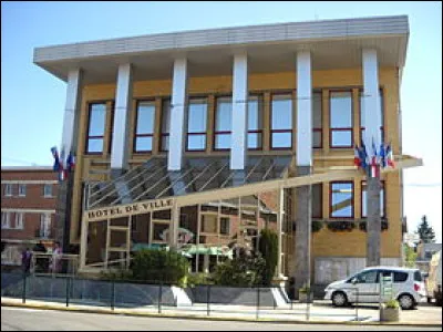 Où a eu lieu la catastrophe minière du 10 mars 1906 qui a fait 1099 morts ?