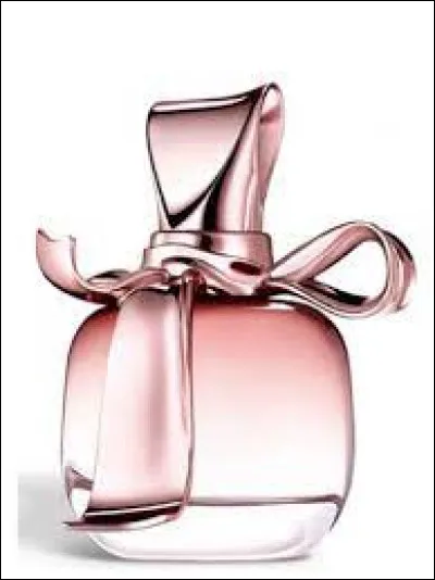 ''Mademoiselle''  est un parfum de quelle grande maison de parfumerie d'origine italienne ?