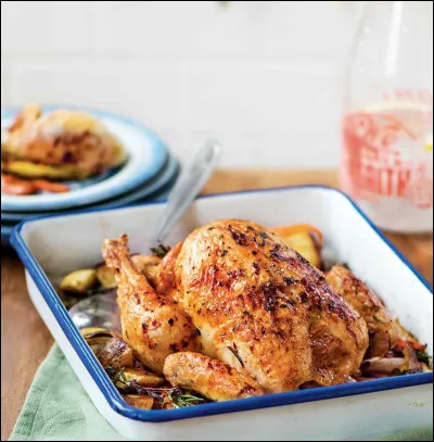 Qu'est-ce qui constitue la sauce basquaise, originaire du Pays basque ?