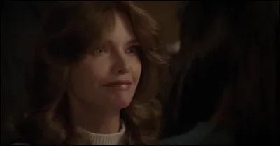 Michelle Pfeiffer a été rajeunie dans...