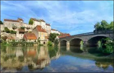 Ce bourg du département de la Côte-d'Or, situé en plaine à l'est de Dijon, c'est Pontailler sur ...