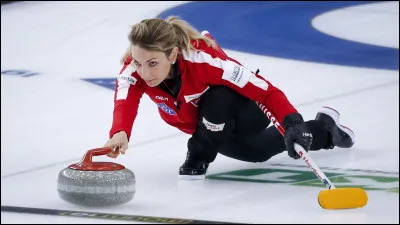 De quel pays vient le curling ?