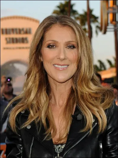 Qui est cette chanteuse ?