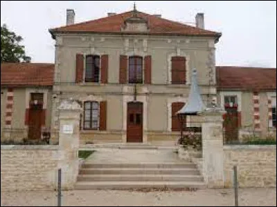 Village Charentais, Les Adjots se situe en région ...