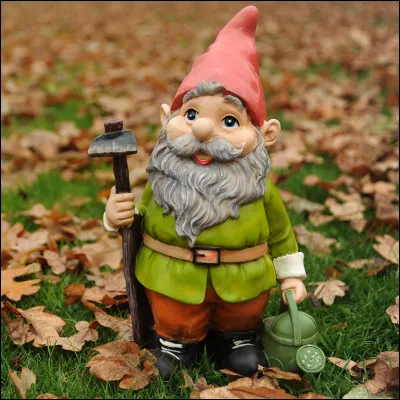 Il est petit, comme son nom l'indique.