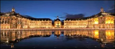 Comment appelait-on la ville de Bordeaux autrefois ?