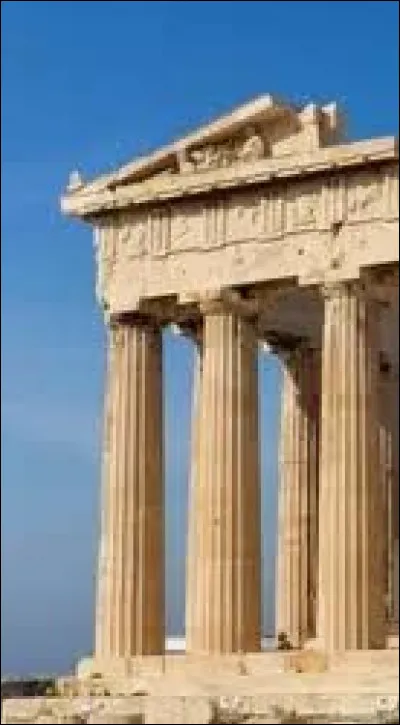 De quel type sont les colonnes qui ornent le Parthénon d'Athènes ?