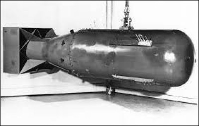 Quel est le nom de code de la bombe A qui a été larguée sur Hiroshima en 1945 ?