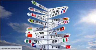 Un monsieur vous demande de quel pays vous venez : vous répondez « Jhabite en France »