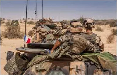 Intervention française au Mali, appelée opération Serval :