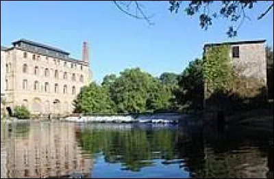 Nous sommes dans les Pays-de-la-Loire, à l'ancienne filature Angreviers, à Gorges. Ville traversée par la Sèvre Nantaise, elle se situe dans le département ...