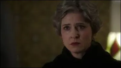 Comment s'appelle la mère de Cruella ?