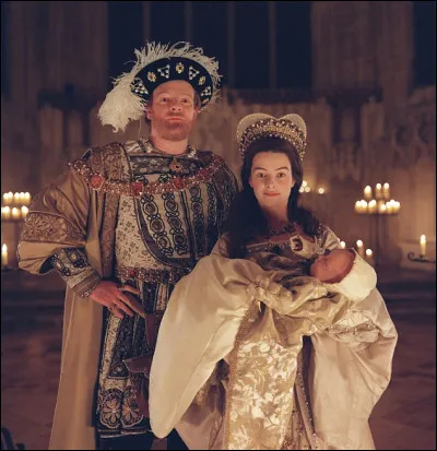 En quelle année Annabelle Dowler a-t-elle joué le rôle de Catherine d'Aragon ?