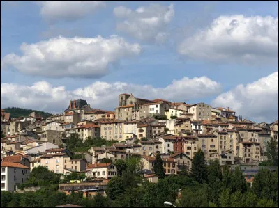 Quelle ville est la capitale du couteau en France ?