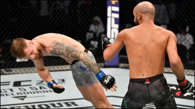 Qui détient le plus long règne de l'histoire de l'UFC (1261 jours) ?