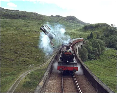 Comment s'appelle la voie qui mène au Poudlard express ?