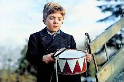 "Le Tambour", qui a partagé avec "Apocalypse Now", la palme d'or en 1979, est un film de ...